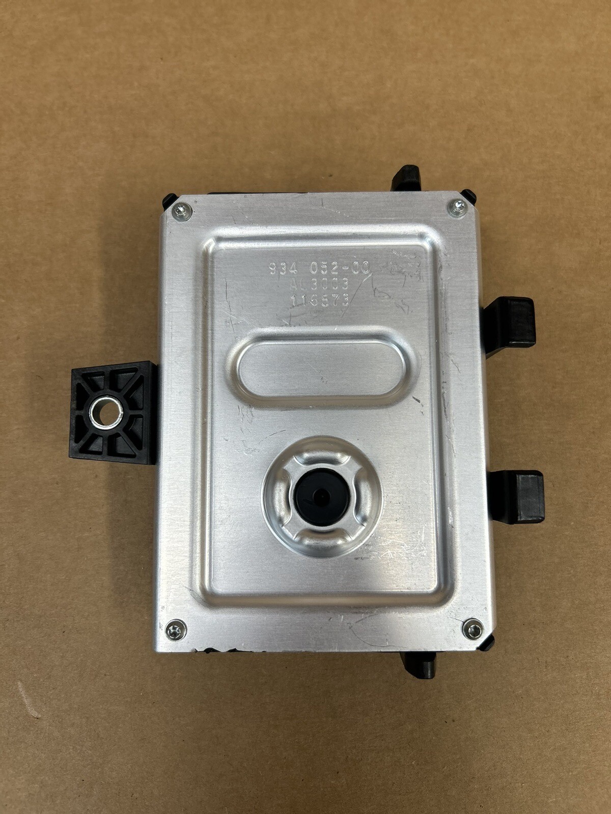 NEW OEM GENUINE GM FUEL PUMP CONTROL MODULE 20867260