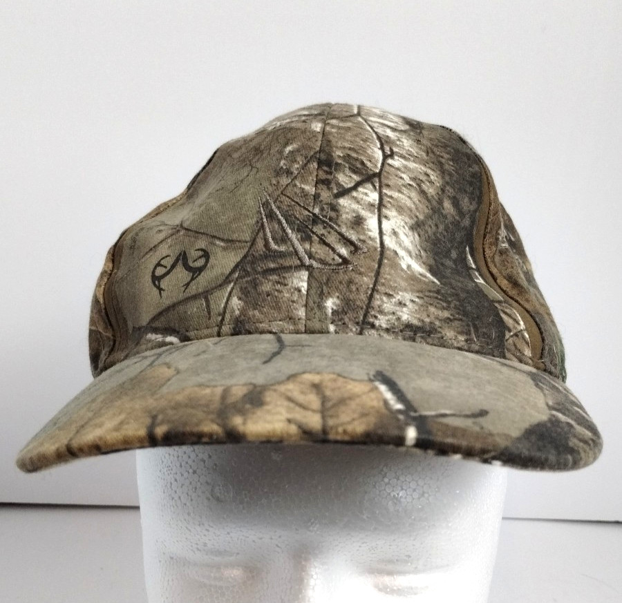 Realtree Bone Collector Camouflage Hat Lighted Bill New