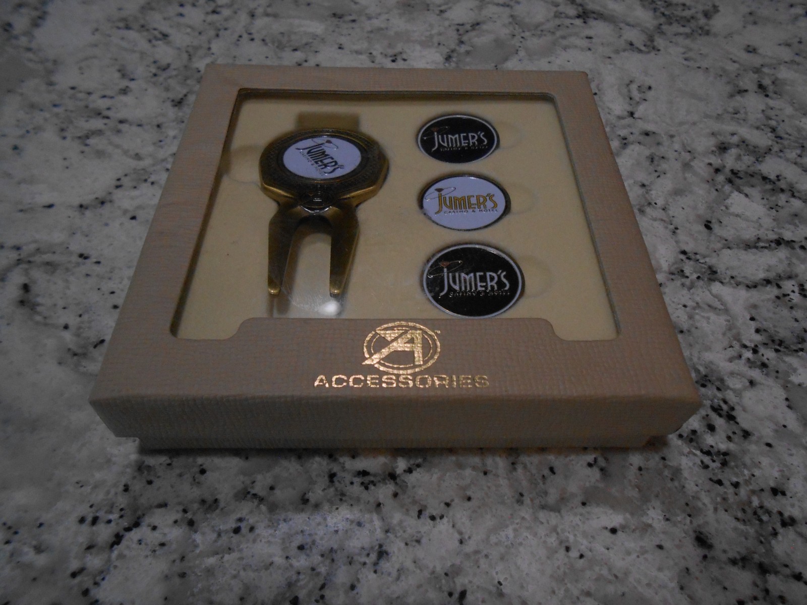 Jumer's Casino Hotel Golf Gift Pack Divot Tool & 3 Ball Markers