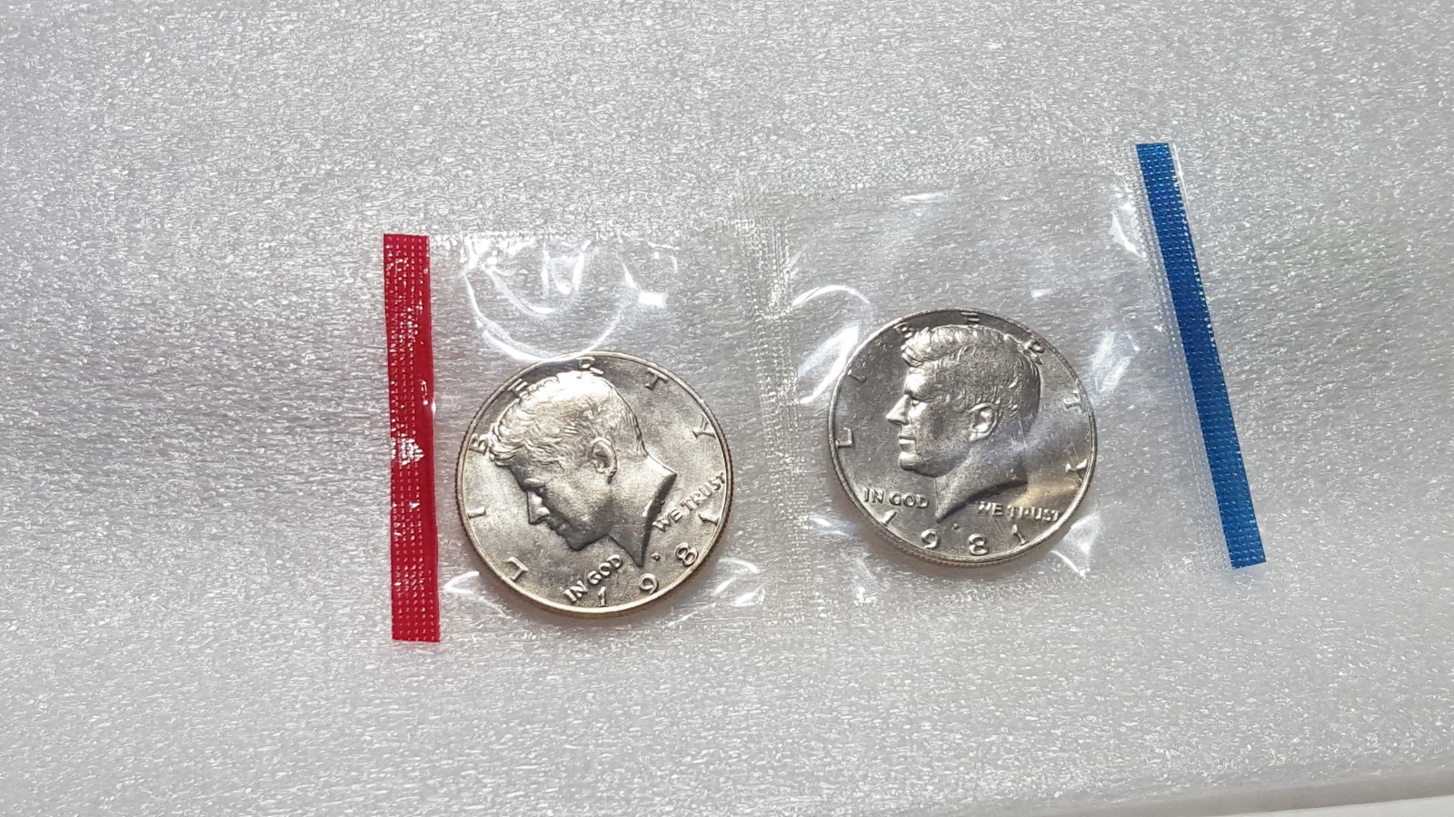 1981 P + D Kennedy Half Dollar Coin from US Mint Set 2 BU Cello Fifty Cent UNC