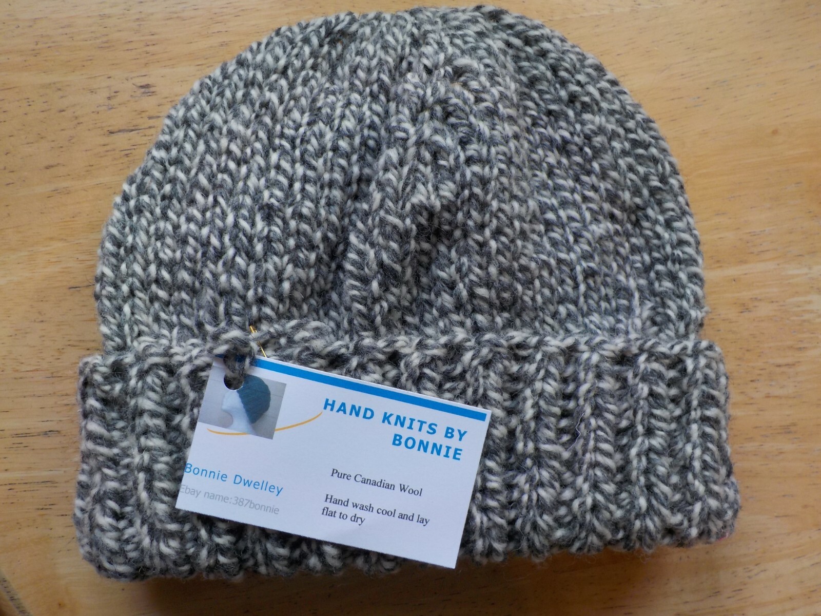 Canadian -100% Wool  - OSFM - Hand Knit  Hat/Watch Cap/Beanie - Heritage Yarns