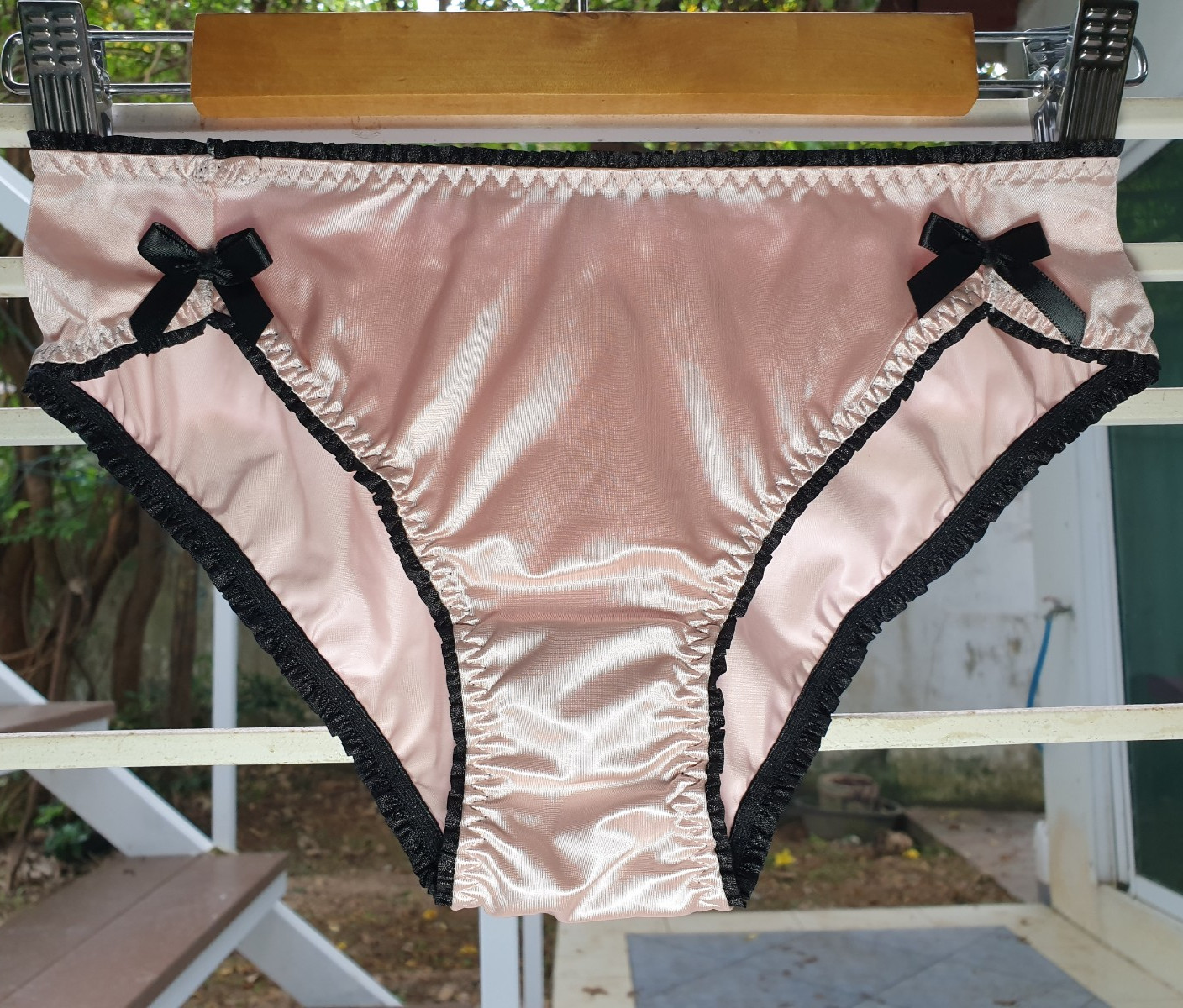 VTG Nylon Satin Panty Slippery Beige Pink Bikini Sissy Brief Size 6 Hip 35-39"