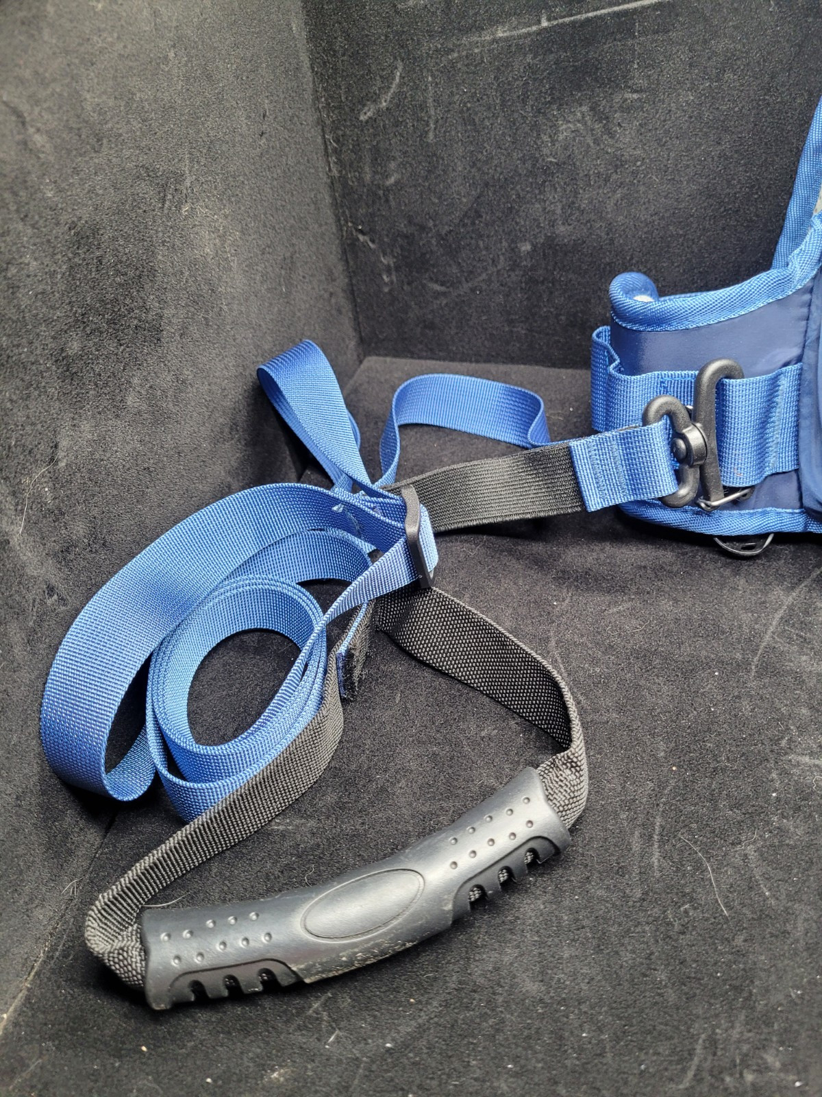 Ski & Snowboard Training Harness for Kids - 2 Guiding Straps to Steer & Control