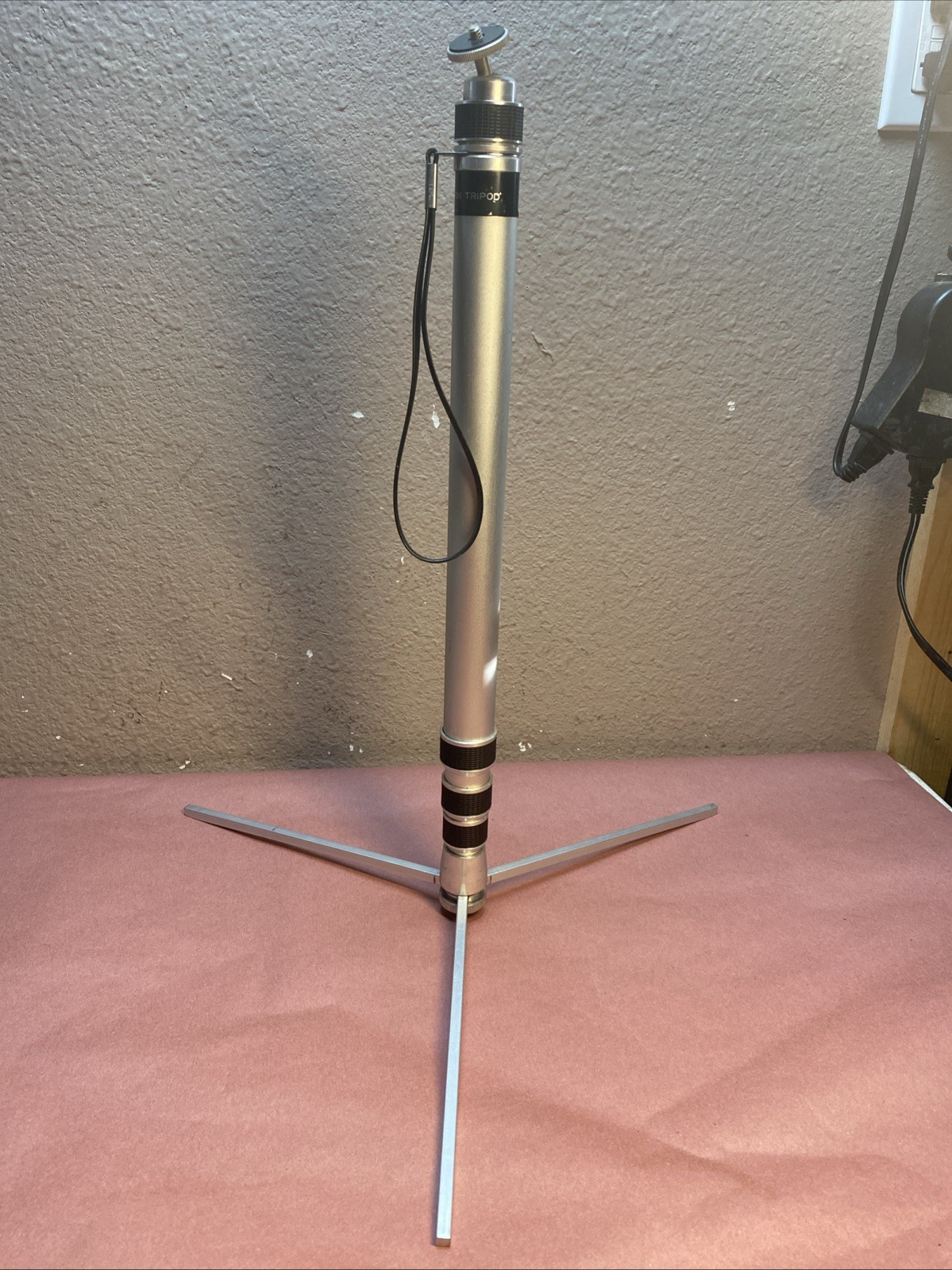 Rare Vintage Miida FH-002 Monopod - Japan - 4 Section Step-on Tripod - Ball Head