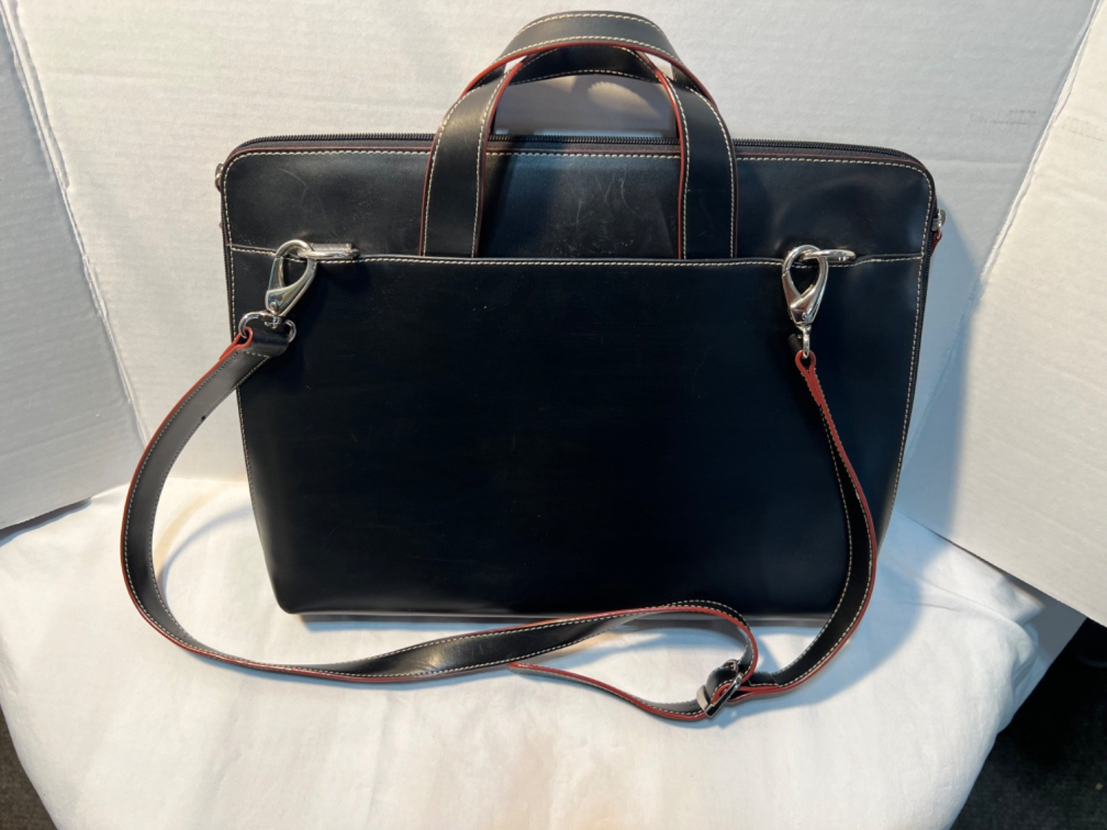 Lodis Black Leather Laptop Briefcase Solid Zipper Closure Shoulder Strap Red/Blk