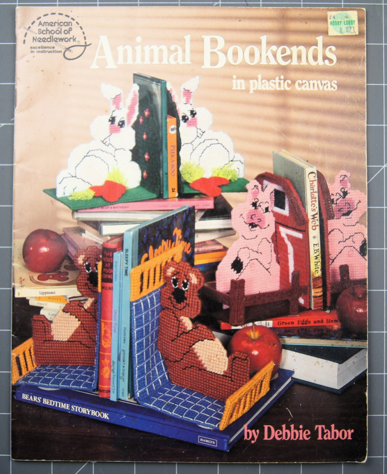 ANIMAL BOOKENDS Plastic Canvas Leaflet American School of Needlework #3116