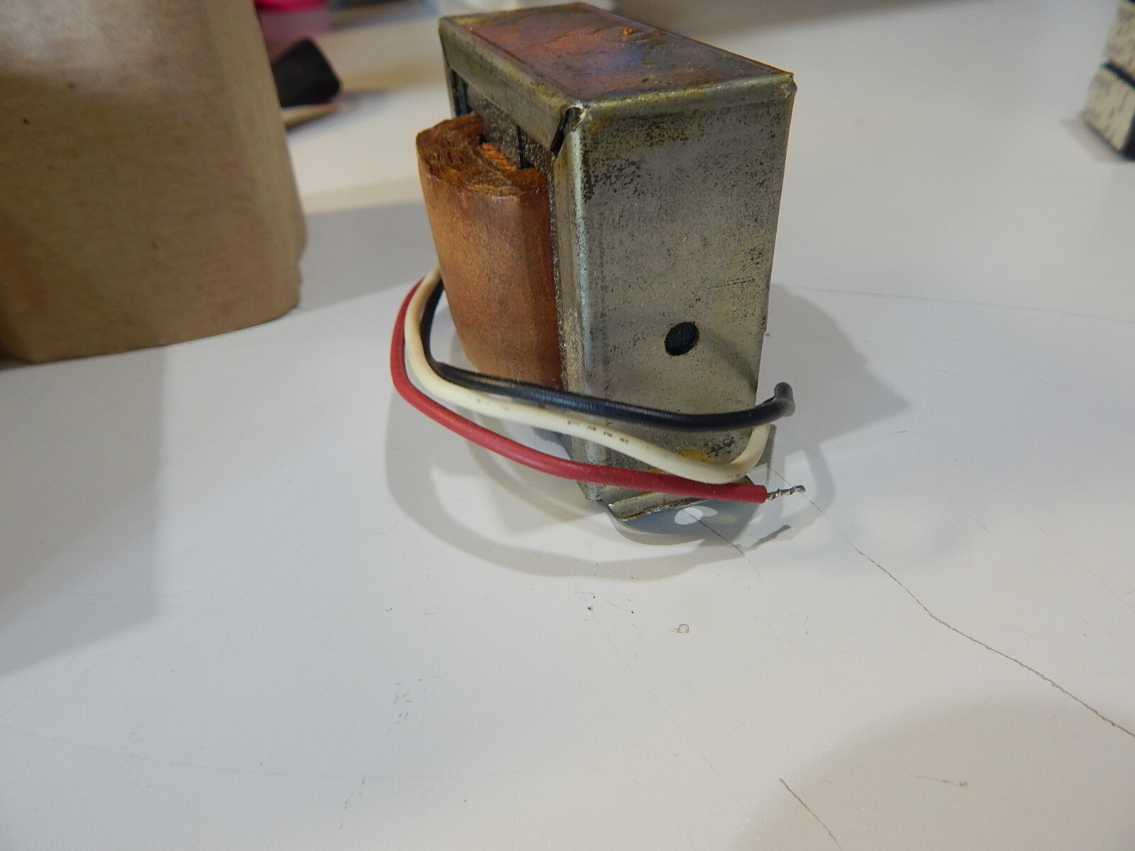 Allied Electronics 6K69HF Step-Down Stepdown Auto Transformer 6-K-69HF
