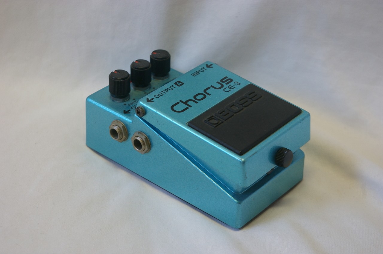 Boss CE-3 Chorus Pedal Stereo Out 2 Modes Vintage 1986 Used Made in Japan