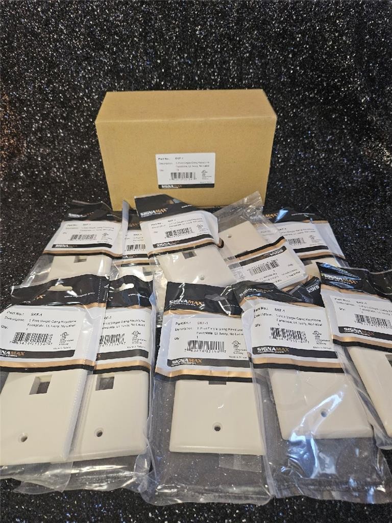 BOX OF 10 NEW SIGNAMAX SKF-1 1-PORT SINGLE GANG KEYSTONE FACEPLATE LT IVORY