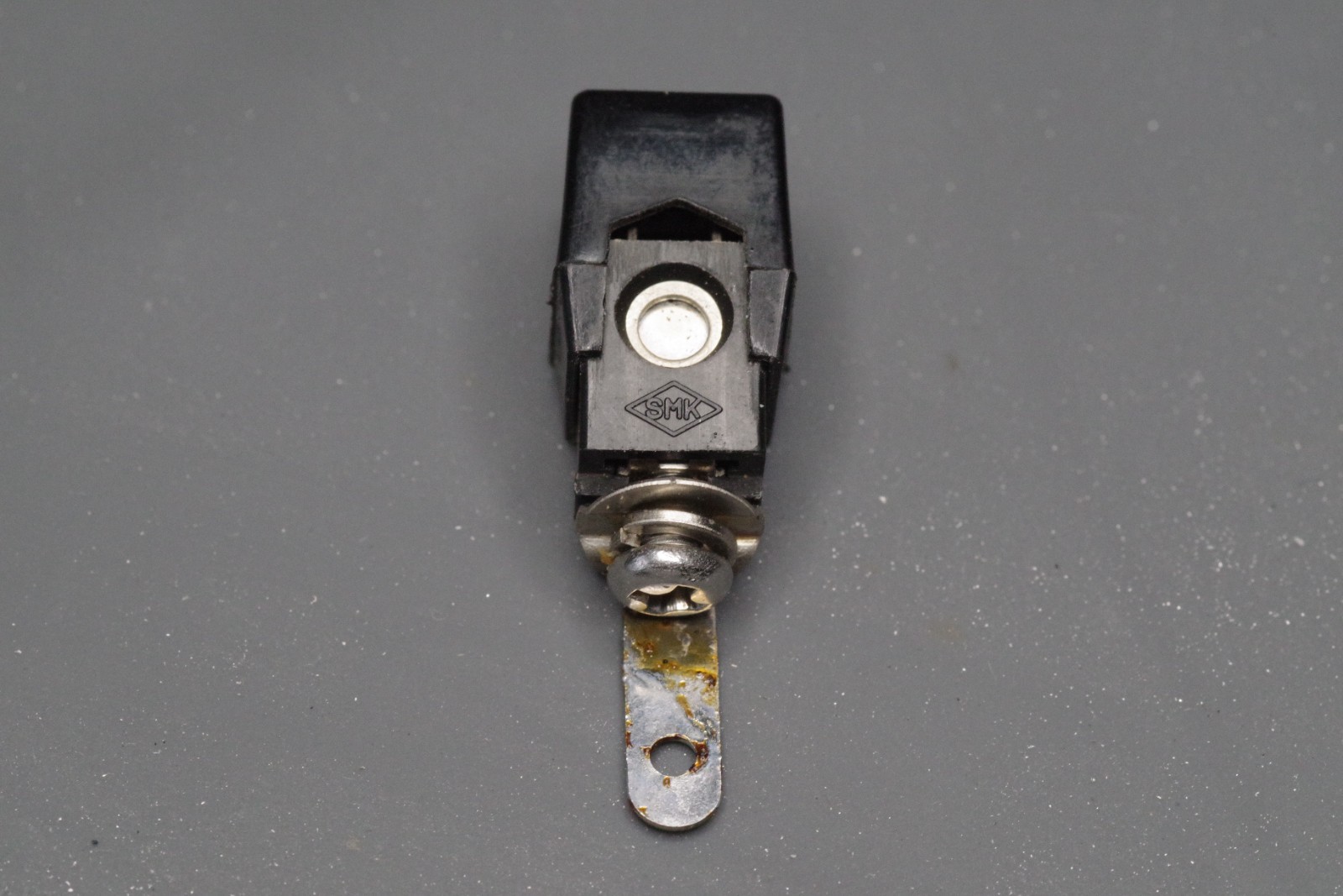 Harman Kardon 430 Black Speaker Terminal & Mounting Hardware