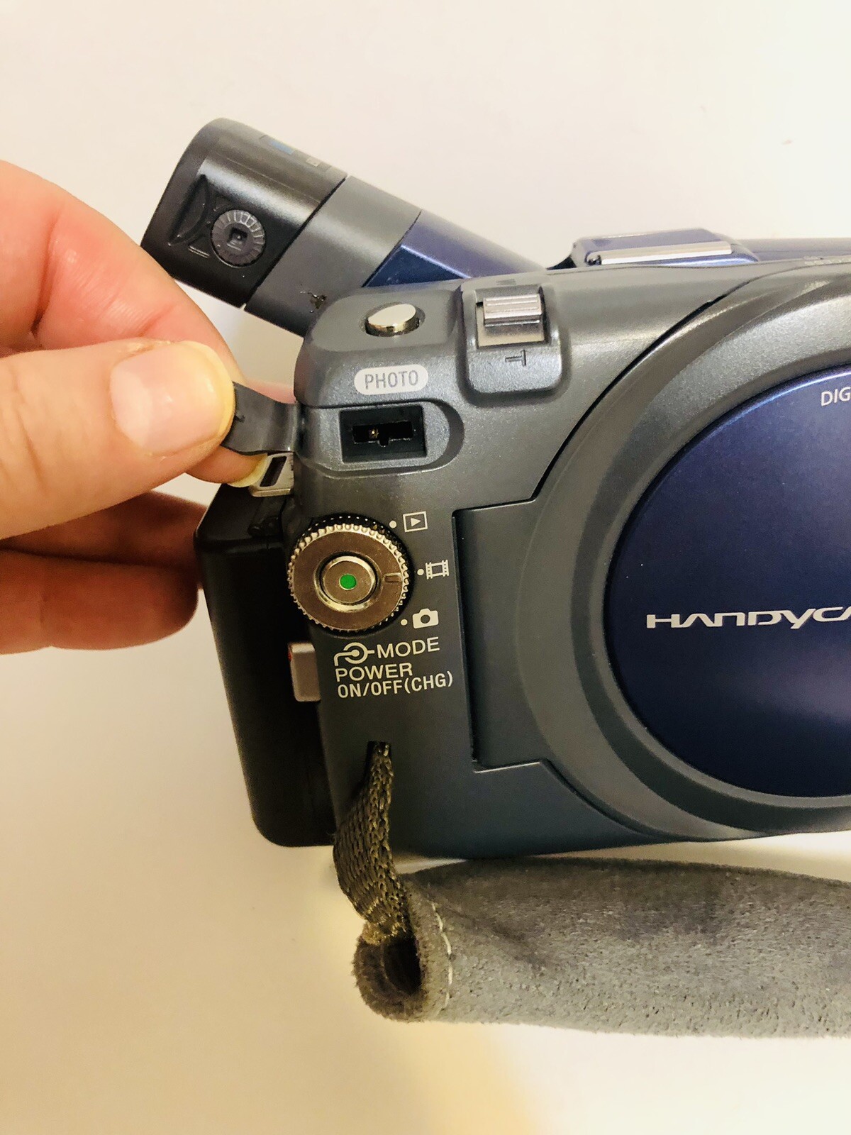 Sony HandyCam DCR-DVD UN TESTED