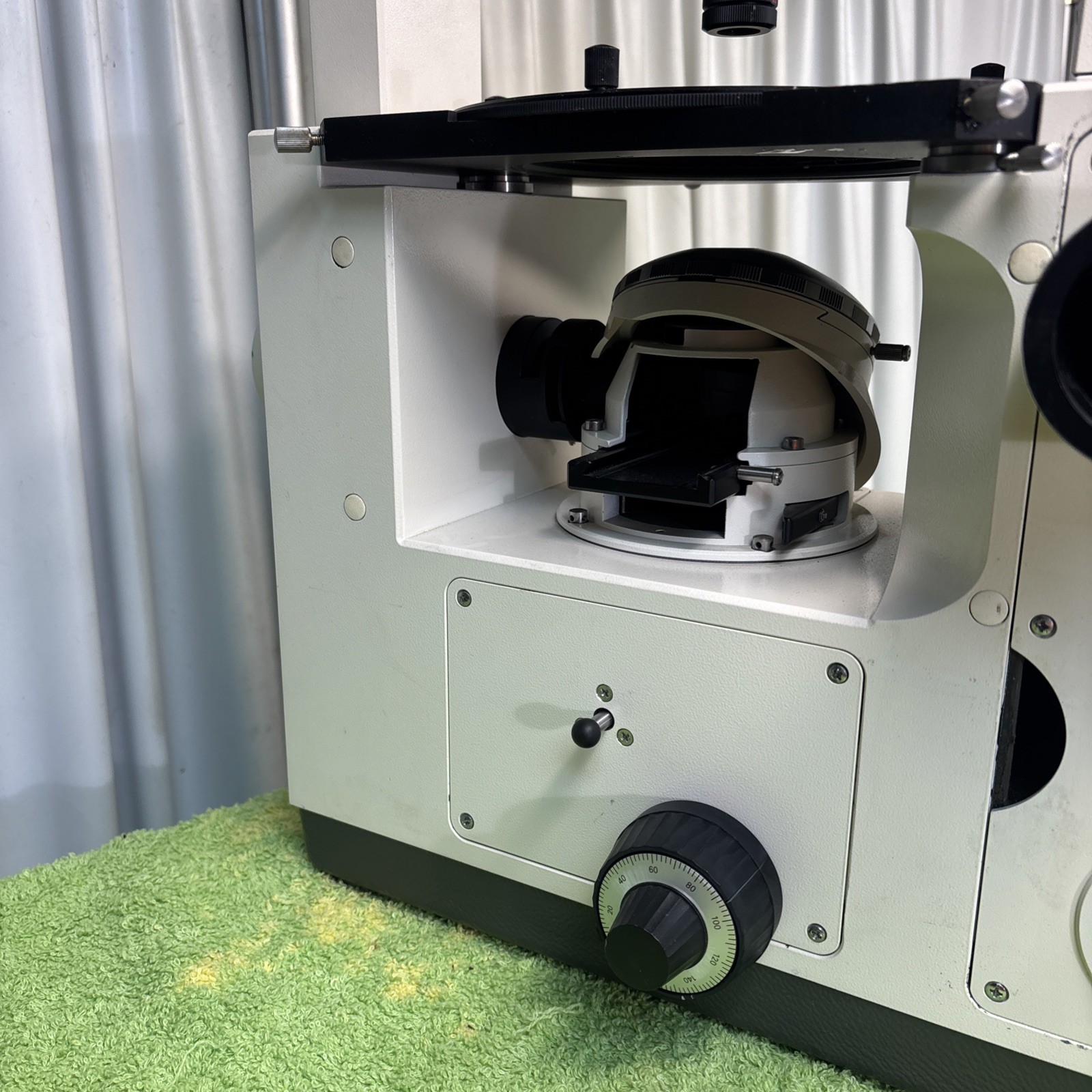 Zeiss microscope Axiovert 10 inverted phase Infinity objs