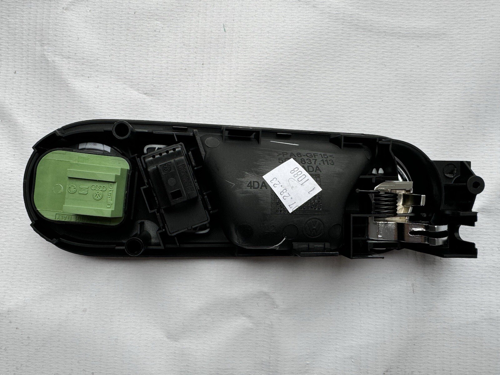 12-14 VW BEETLE DRIVER DOOR HANDLE INTERIOR INNER SWITCH MIRROR 5c5837113F UBN