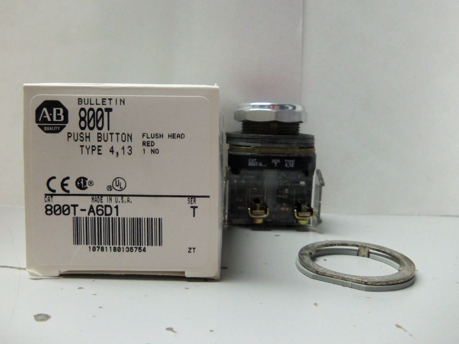 New Allen Bradley 800T-A6D1 Red Flush Head Push Button Series T NIB