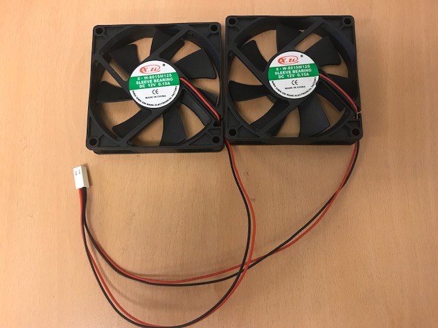 2pc Brushless cooling fan DC 12V 0.15A 2 pin 80mm X 80mm X 15mm with 1 connector