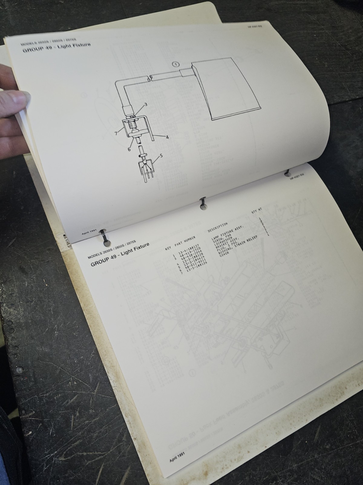 MULTIGRAPHICS OFFSET PRESS PARTS CATALOG HP-4292-DU REV, October 1995