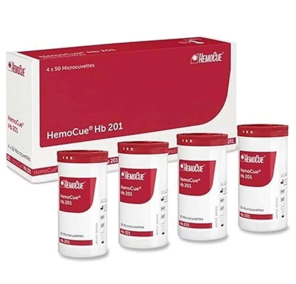Hemocue HB 201 Microcuvettes Analyzer hemoglobin (200 Count)  (50/Bottle) X4