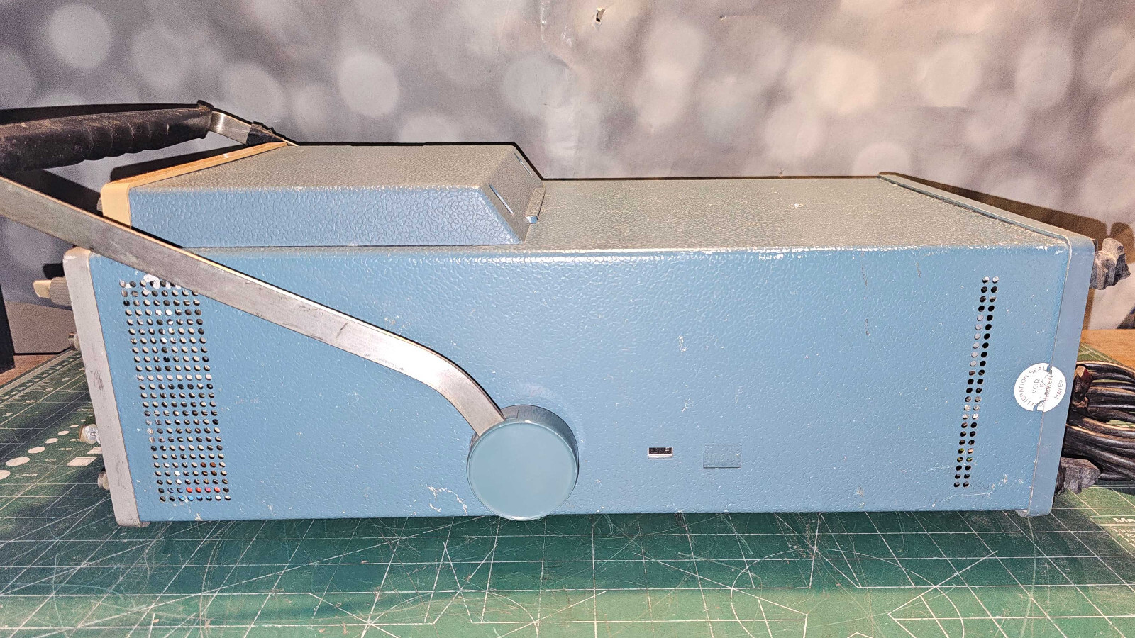 Tektronix 466 Storage Oscilloscope + DM44