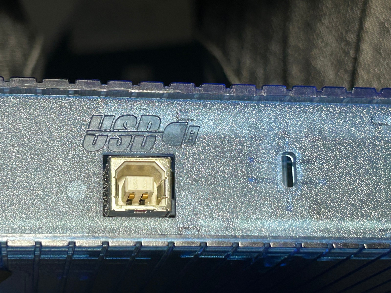 Excellent Iomega Zip 100 Blue Translucent drive USB Cable/power supply included