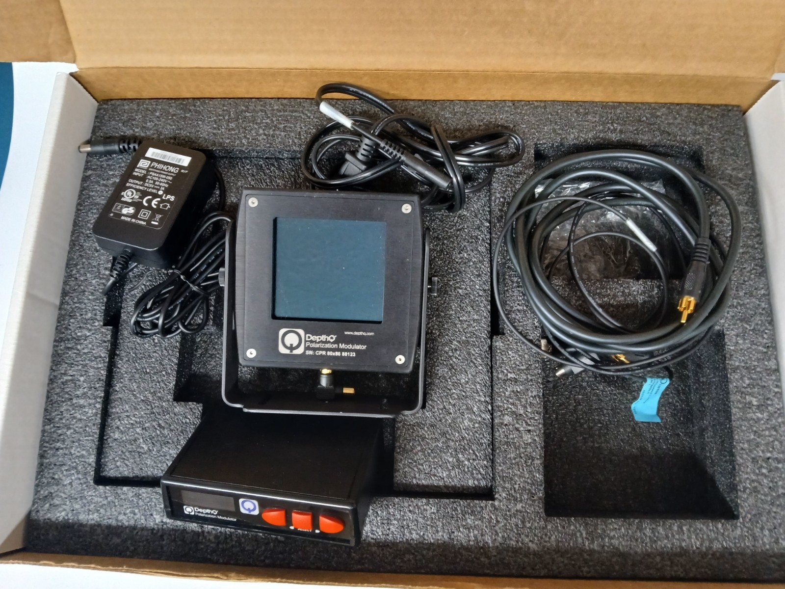 DepthQ Polarization Modulator w/ Modulator Driver SN: CPR 80x66 88123