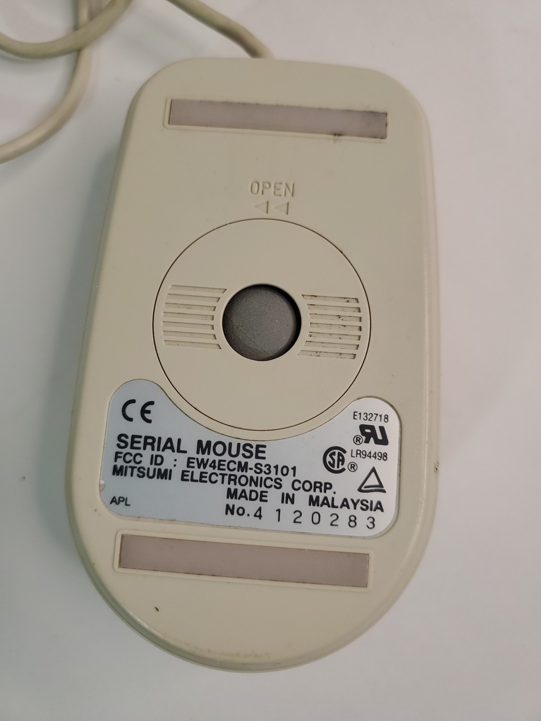 Vintage Mitsumi Serial Mouse EW4ECM-S3101 9-pin 2-button - Working