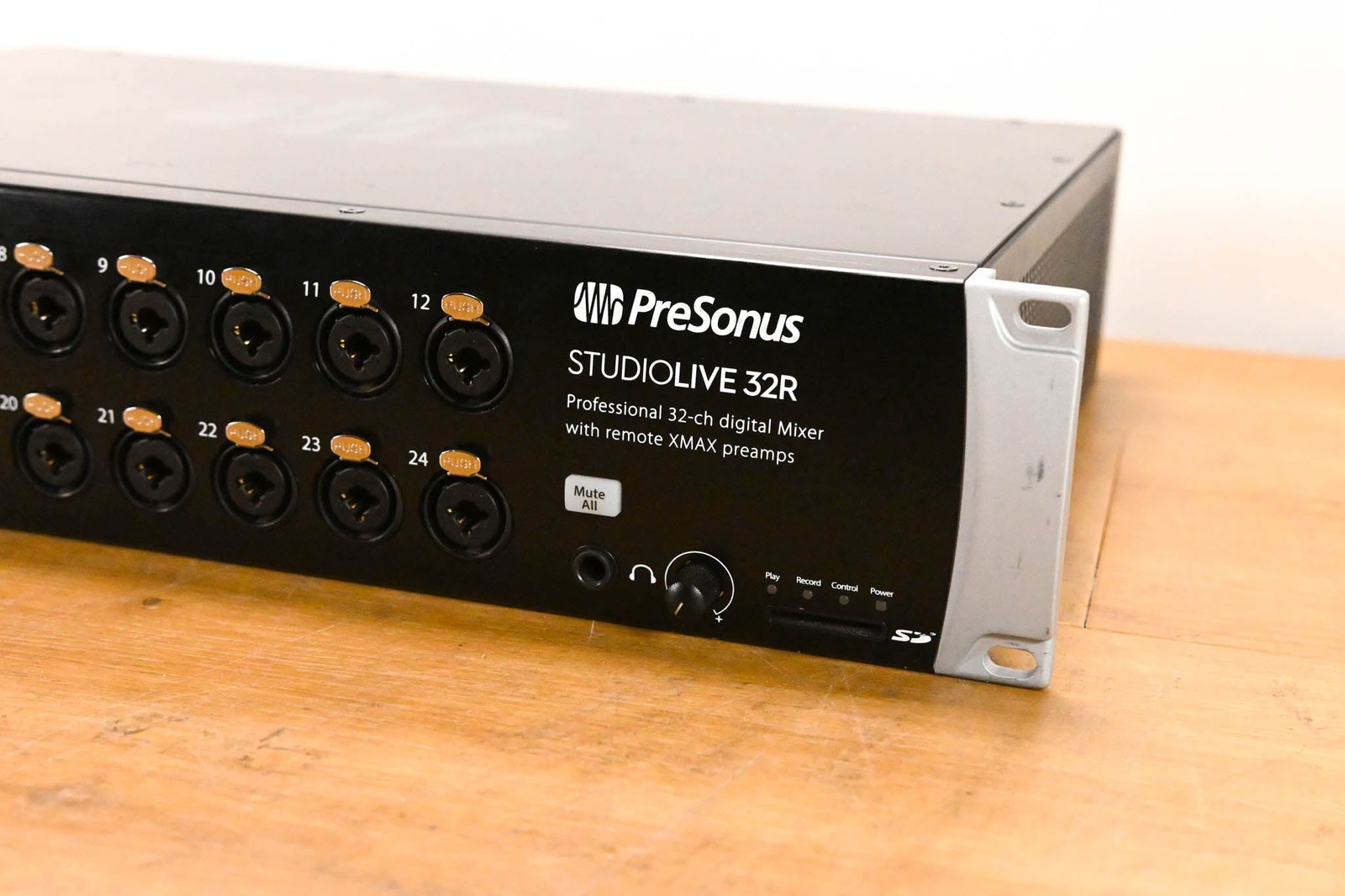 PreSonus StudioLive 32R 32-Channel Rackmount Digital Mixer CG01Z3X