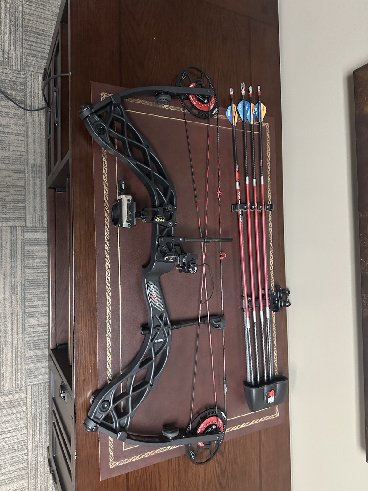 BowTech Carbon Zion LH