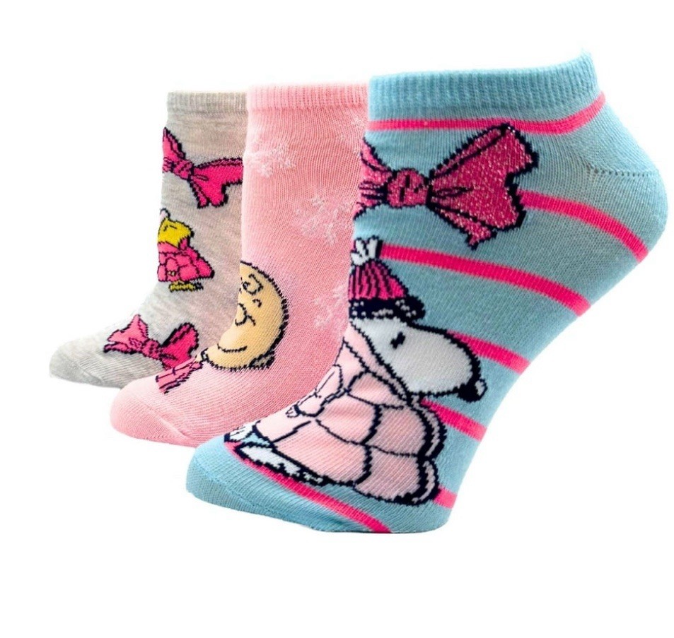 Peanuts Snoopy Christmas Women's Girl's 3 pair No Show Socks New Shoe Size 4-10