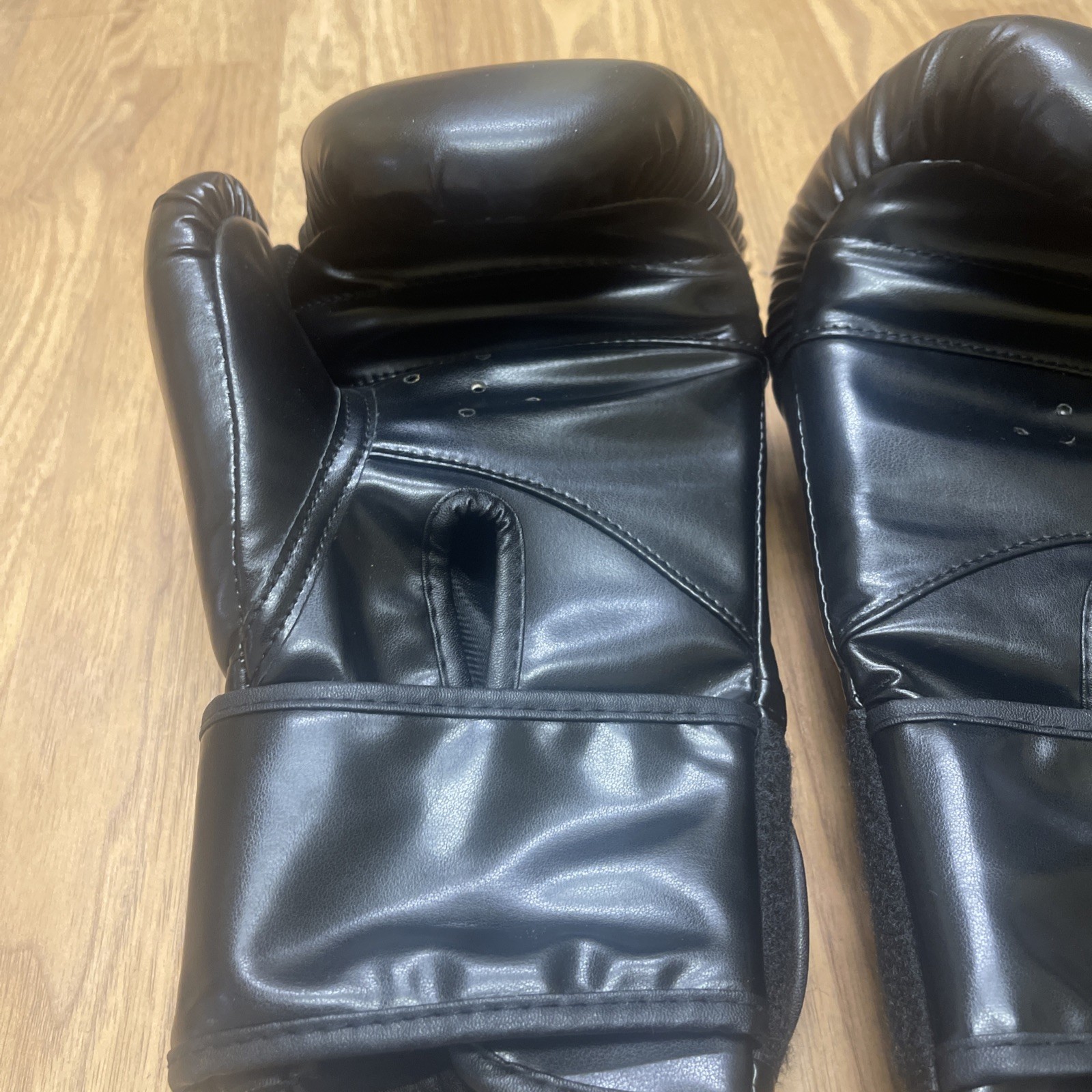 Fitven Boxing Gloves
