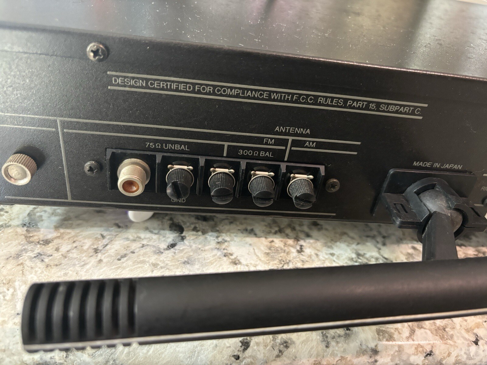HK 715 Tuner Ultrawideband Stereo