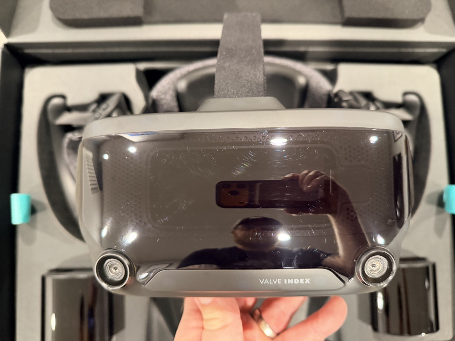 Valve Index Virtual Reality VR Headset Full Bundle - Excellent Condition