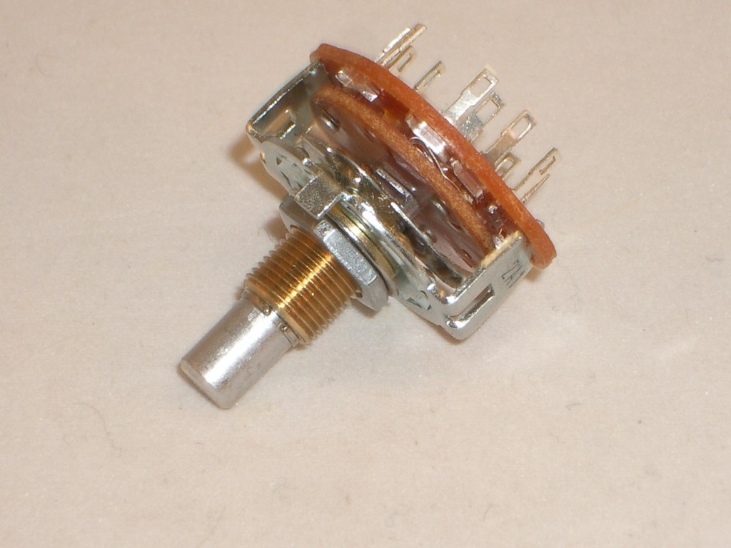 CED P-H395 ROTARY SWITCH 3 POLE 3 POSITION MBB SHORTING 1/4" SHAFT