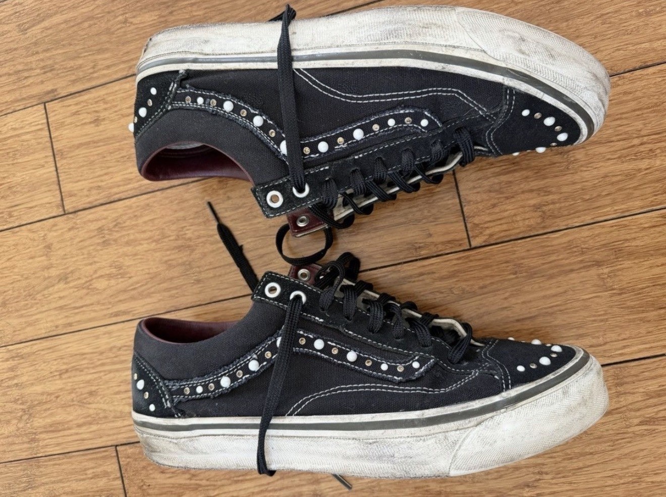Pearalized Vans  Shoes Men's US Size 11 Medium (D, M) Sport