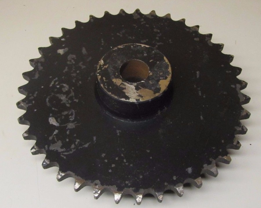 MARTIN 10039 1-1/4" PITCH 39 TEETH 16-1/4" O.D.1-15/16" BORE STEEL SPROCKET NEW