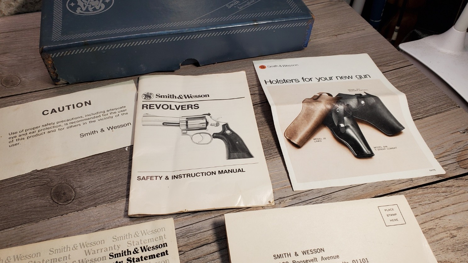 Smith & Wesson Model 66 Combat 357 Magnum, SS 4" Box & Paperwork Metal Corners