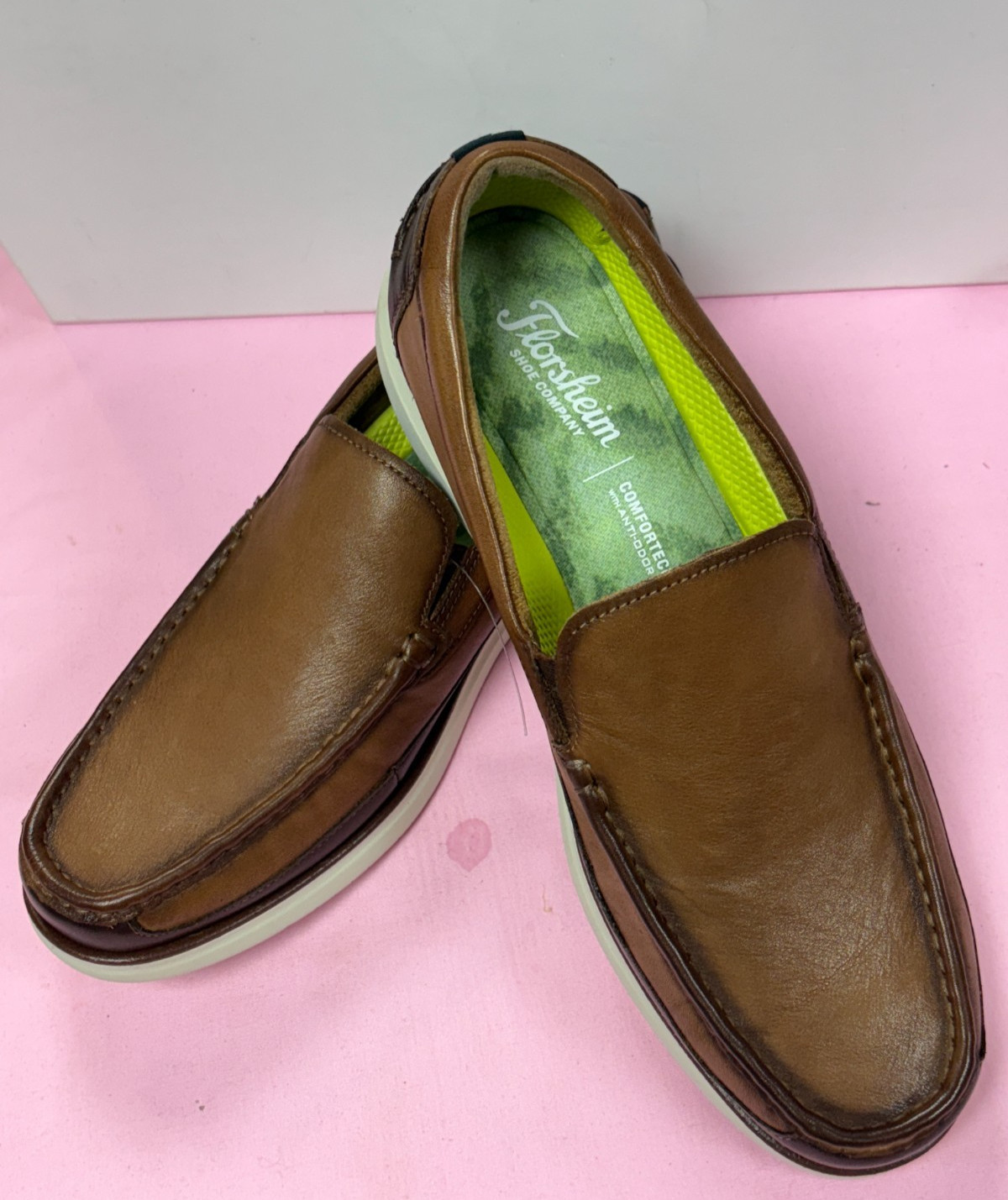 NEW-~Florsheim Men.s Brown Leather~ Loafer~#13422-229~Sz 9M and 11 M.Vietnam.