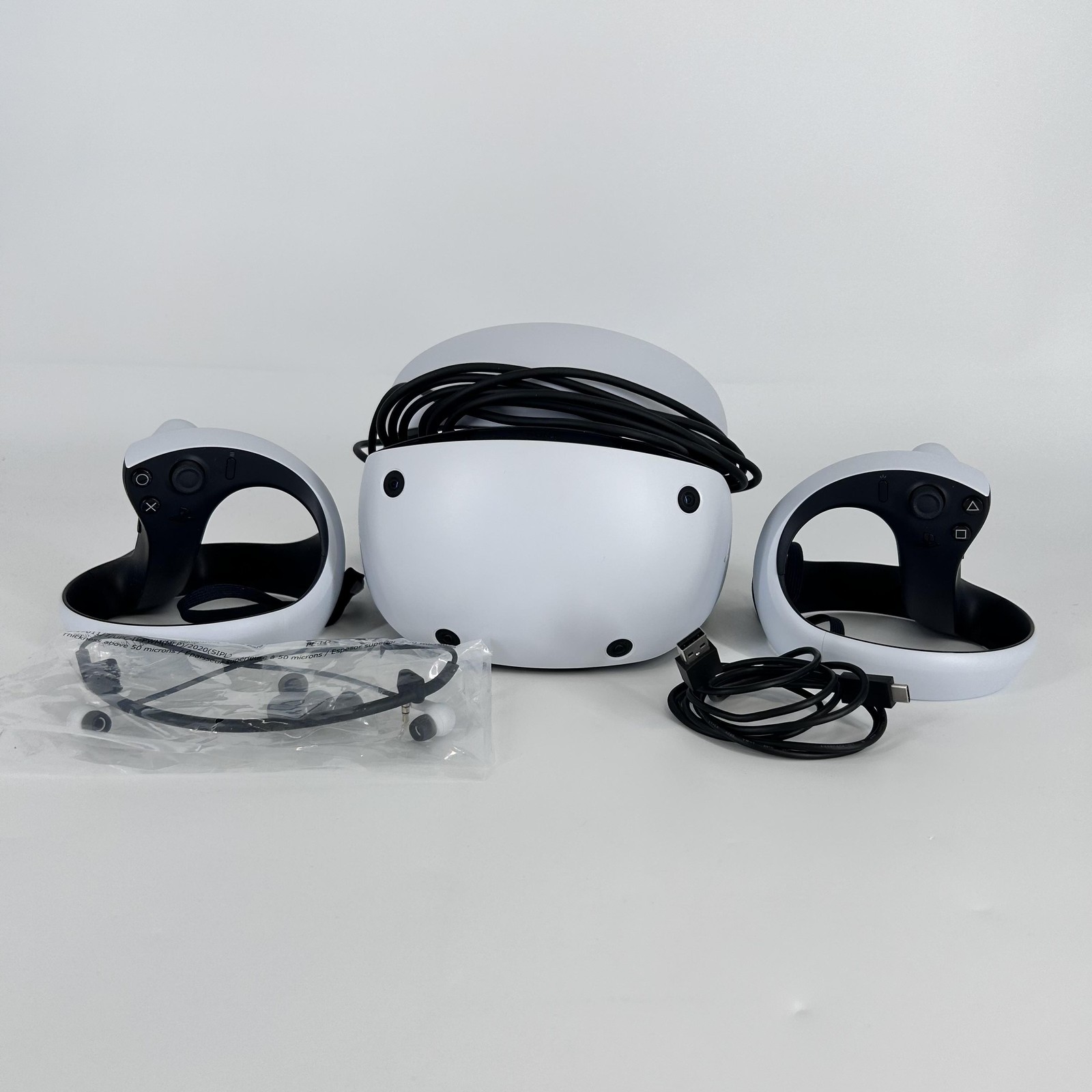 Sony Playstation VR 2 VR Headset w/ Headphones - Right Controller Non-Functional
