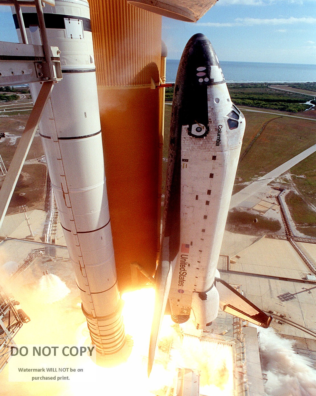 SPACE SHUTTLE COLUMBIA MISSION STS107 LIFTOFF 1/16/03 - 8X10 NASA PHOTO (BT-642)
