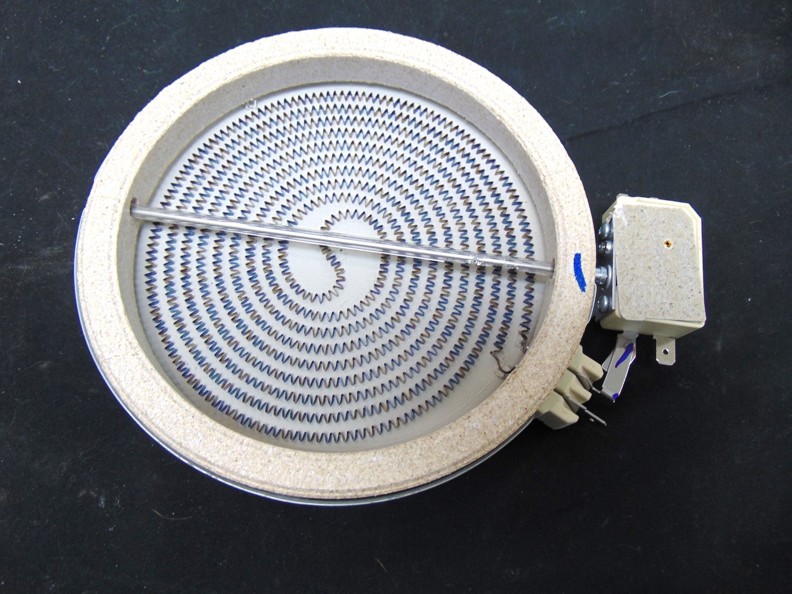 LG Electric Range LREL6325D Radiation Heater Small MEE62385001