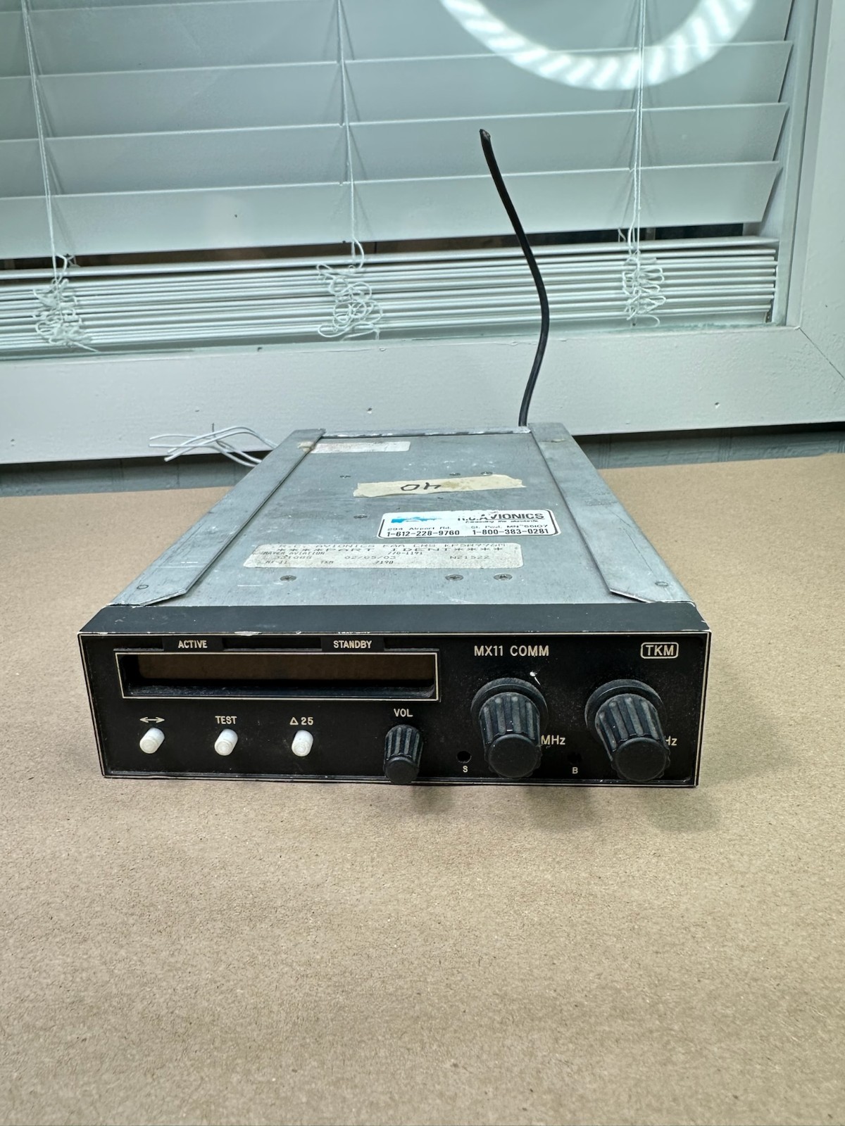 TKM MX11 Comm Radio 12V + Tray (D2774)