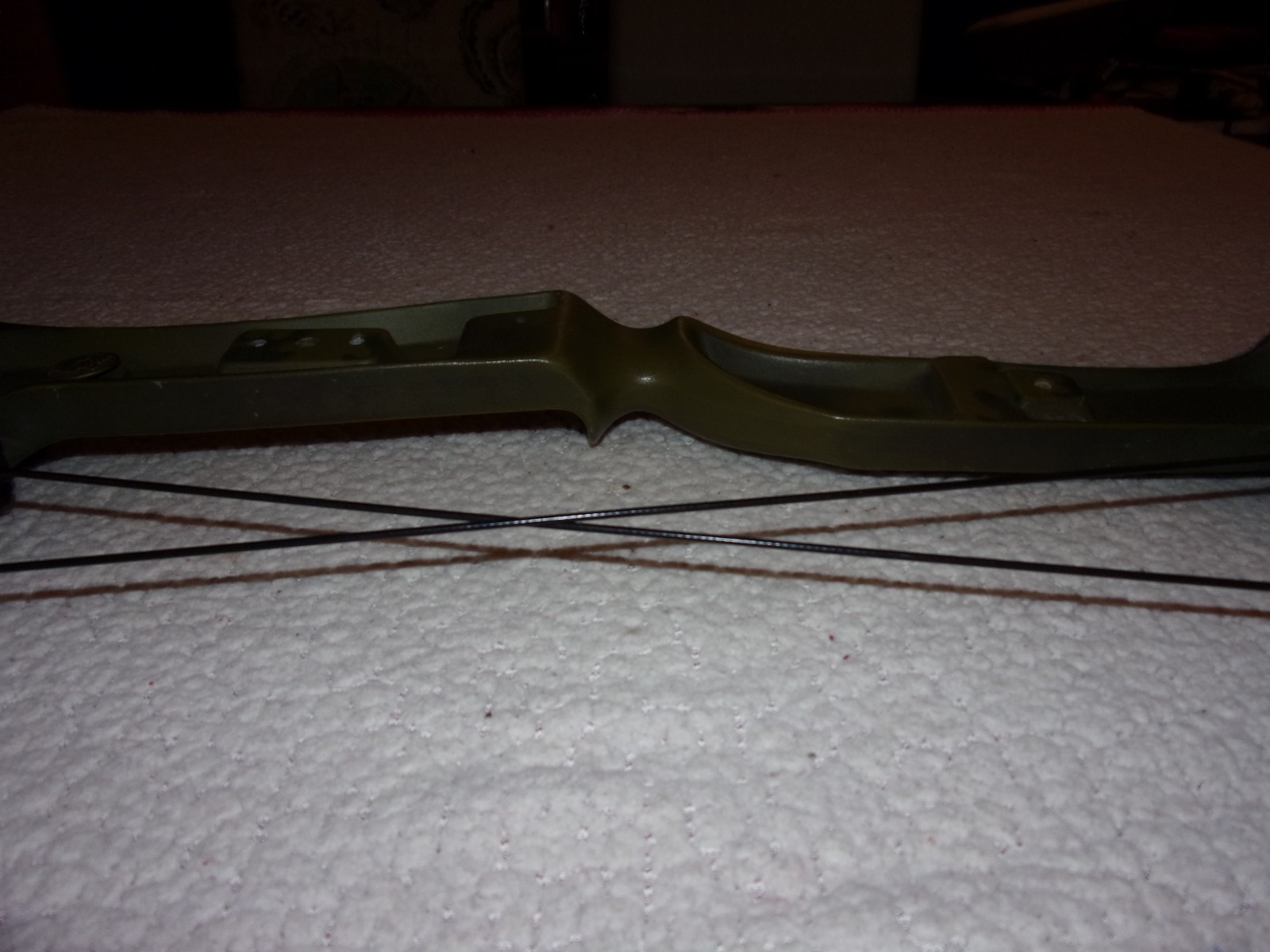 Vintage Bear Whitetail Hunter Green Camo Compound Bow