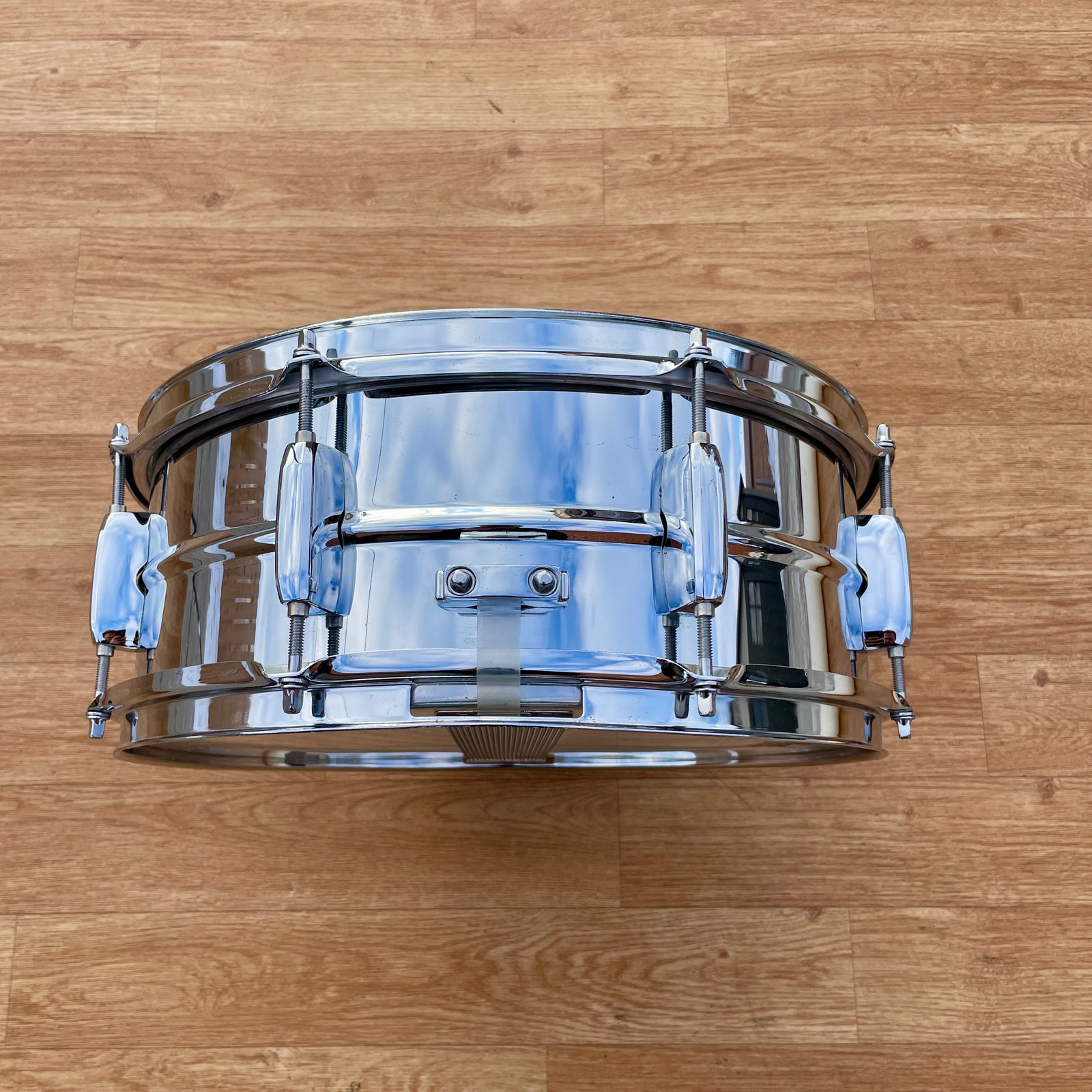 1990s Pearl Steel 5x14 Snare Drum 8-Lug Chrome Over Steel