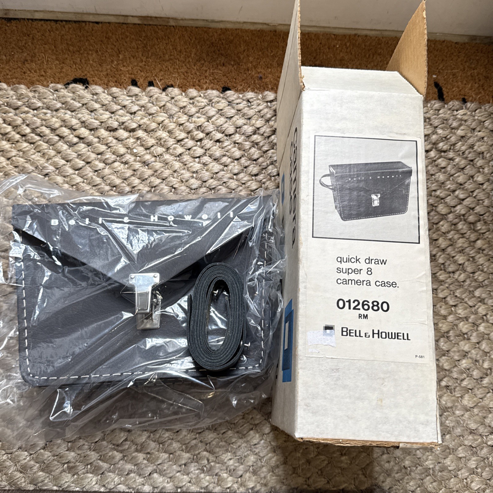 Bell & Howell Quick Draw Super 8 Camera Case Model 012680 - New
