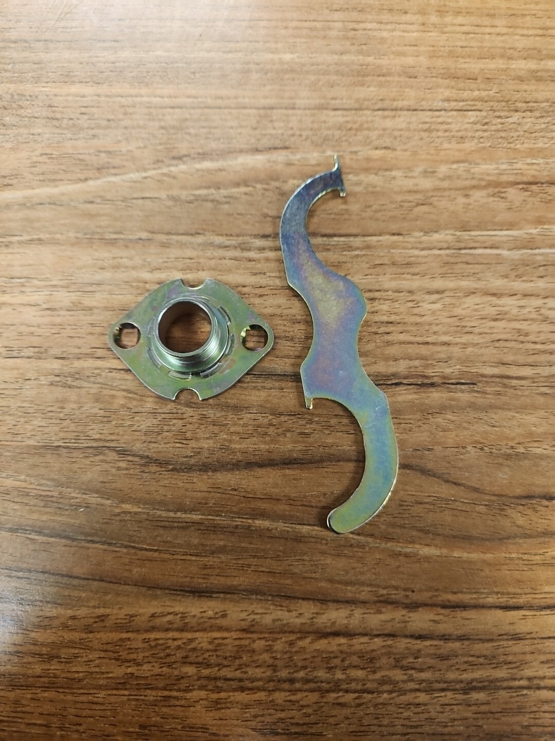 SCHLAGE COMMERCIAL L283-031 Mounting Plate, Inside Lever With Tool