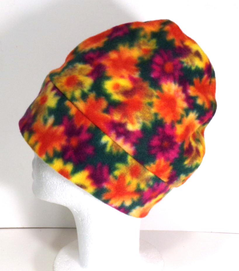 GREEN W/ YELLOW RED FLOWERS  POLAR  FLEECE  BEANIE / SKULL CAP  WINTER HAT h88cr