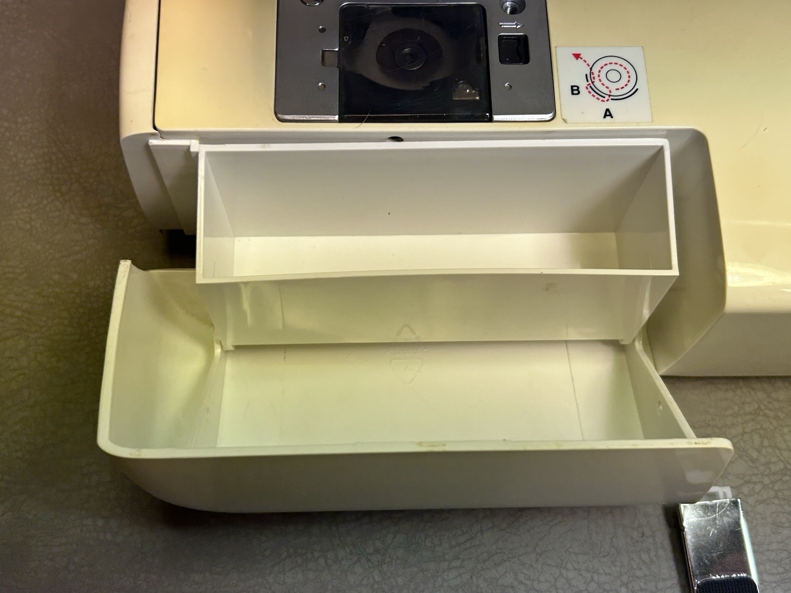 Husqvarna Huskystar C20 Sewing Machine