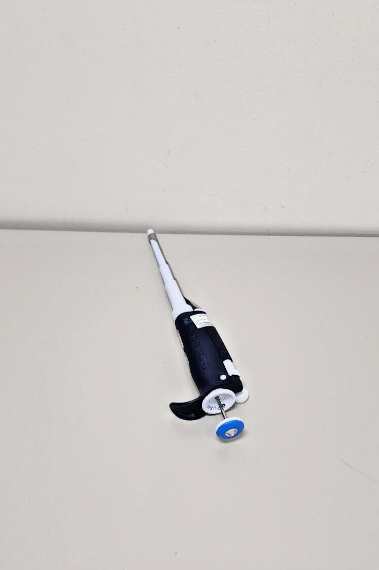 Gilson P1000 Variable Single Channel Pipetman