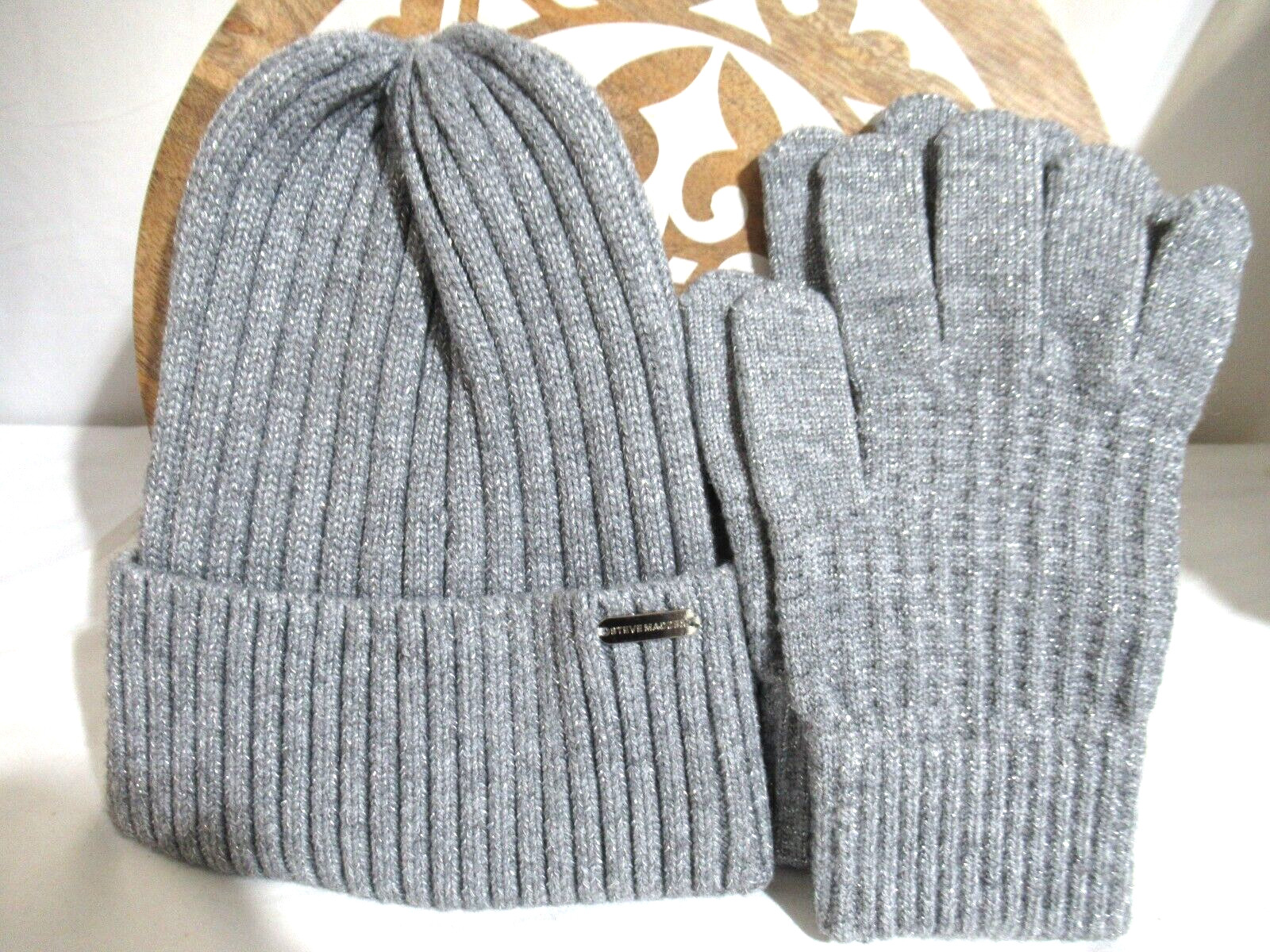 STEVE MADDEN BEANIE & GLOVE SET METALLIC GRAY OSFM