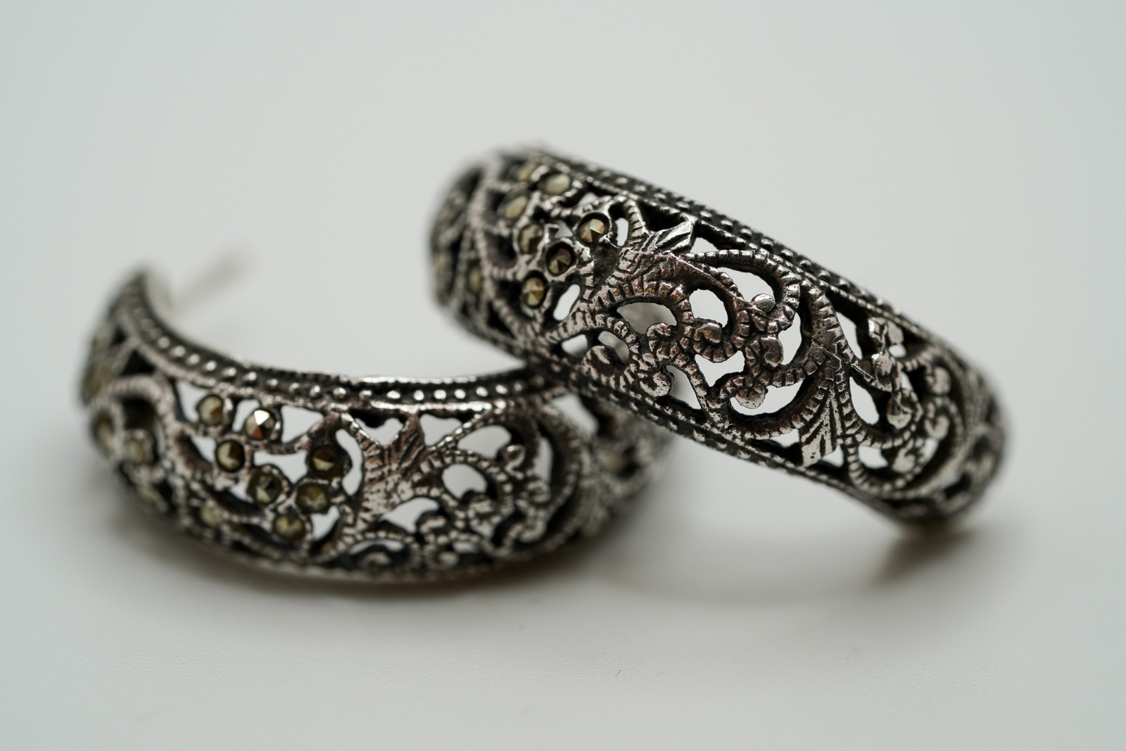 Vintage Sterling Silver Hoop Earrings 2.4cm EB3