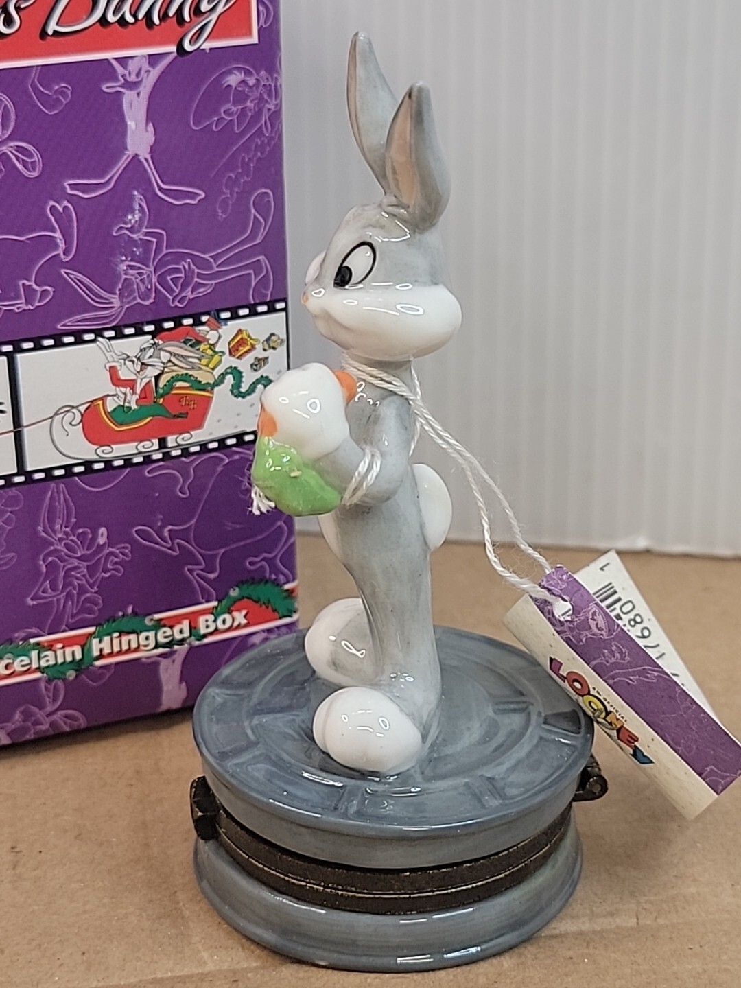 Bugs Bunny Porcelain Hinged Box. (Open Box)